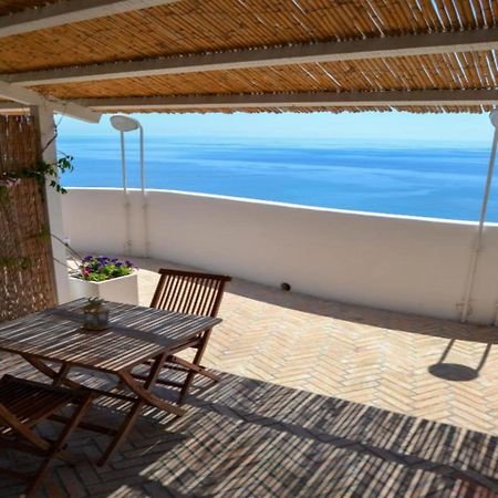 Maridea - Cave Apartments Ponza Dış mekan fotoğraf