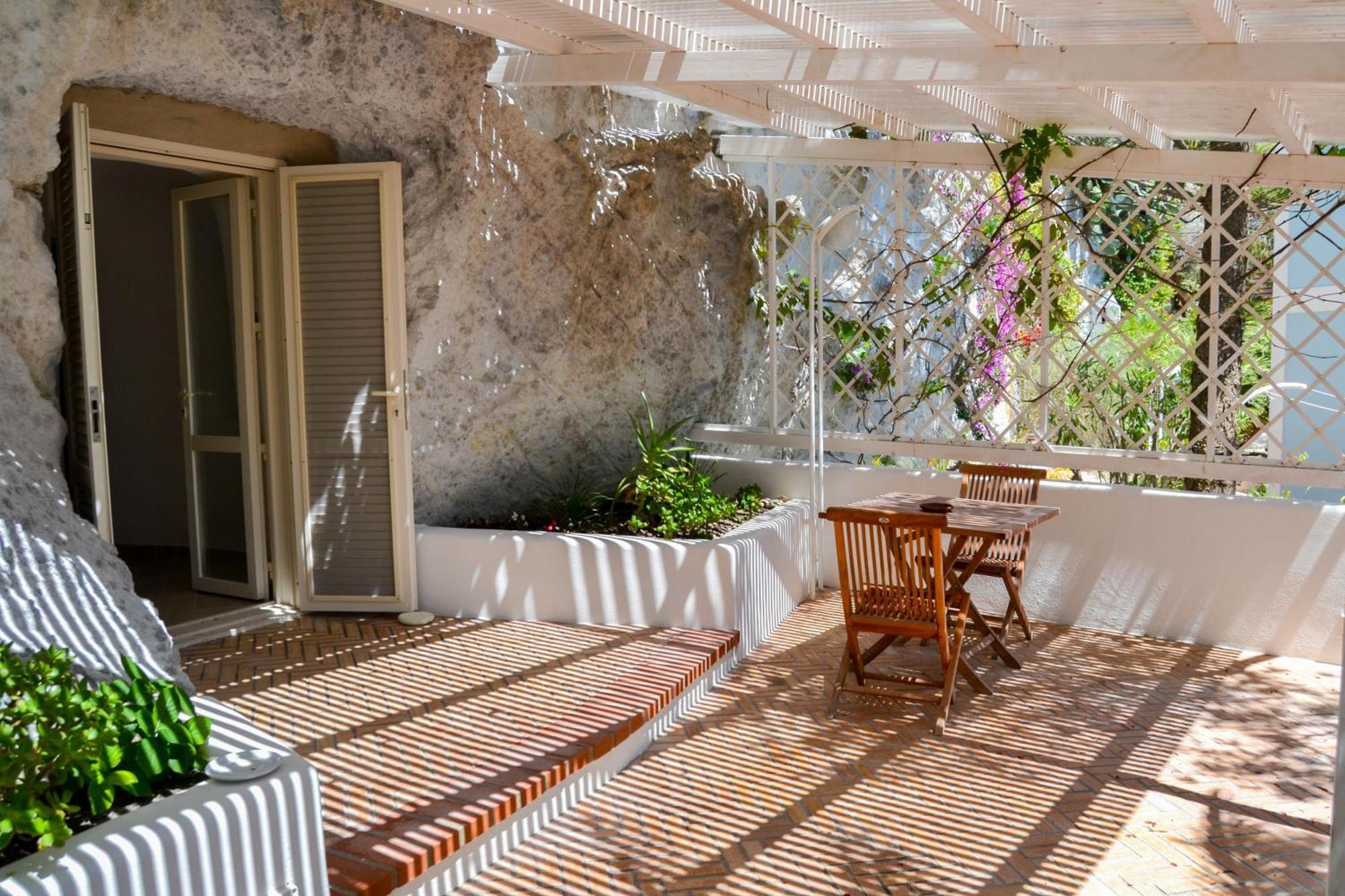 Maridea - Cave Apartments Ponza Dış mekan fotoğraf